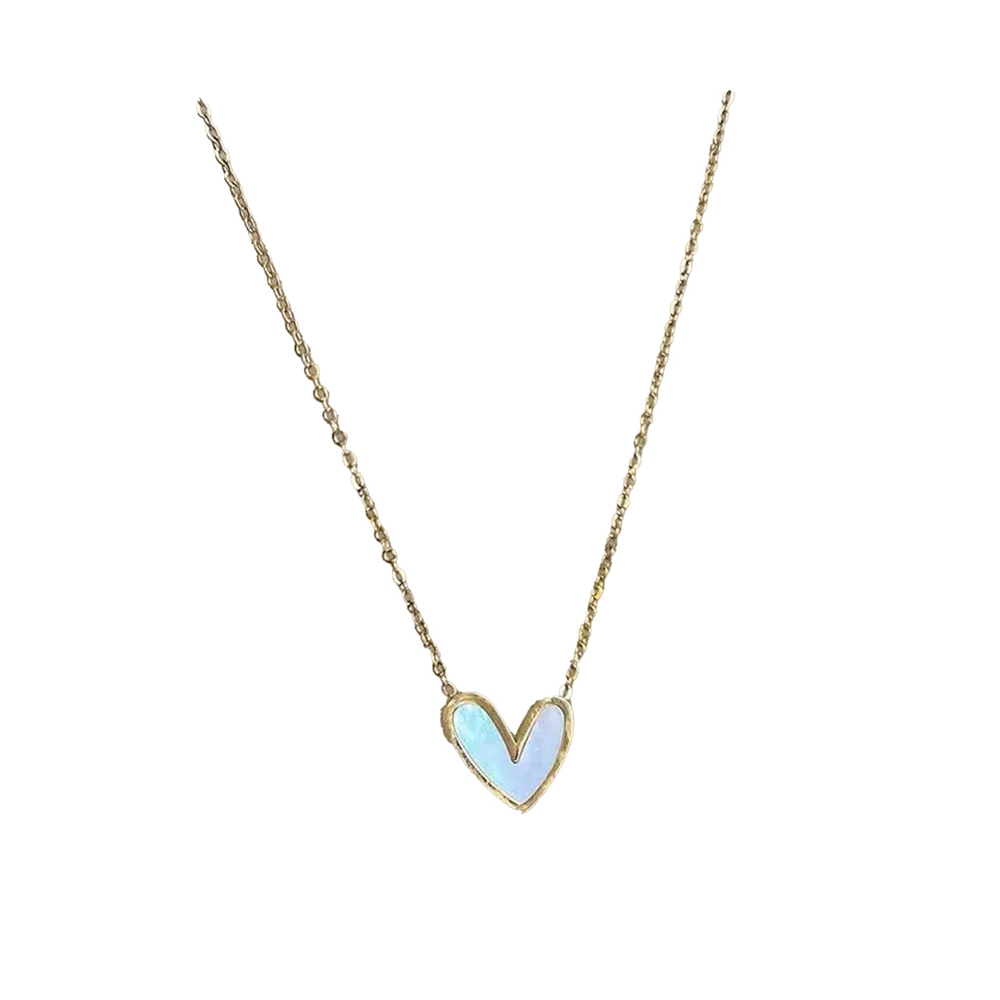Love Heart Pendant Necklace - Timeless Elegance for Loved Ones - Kabukis