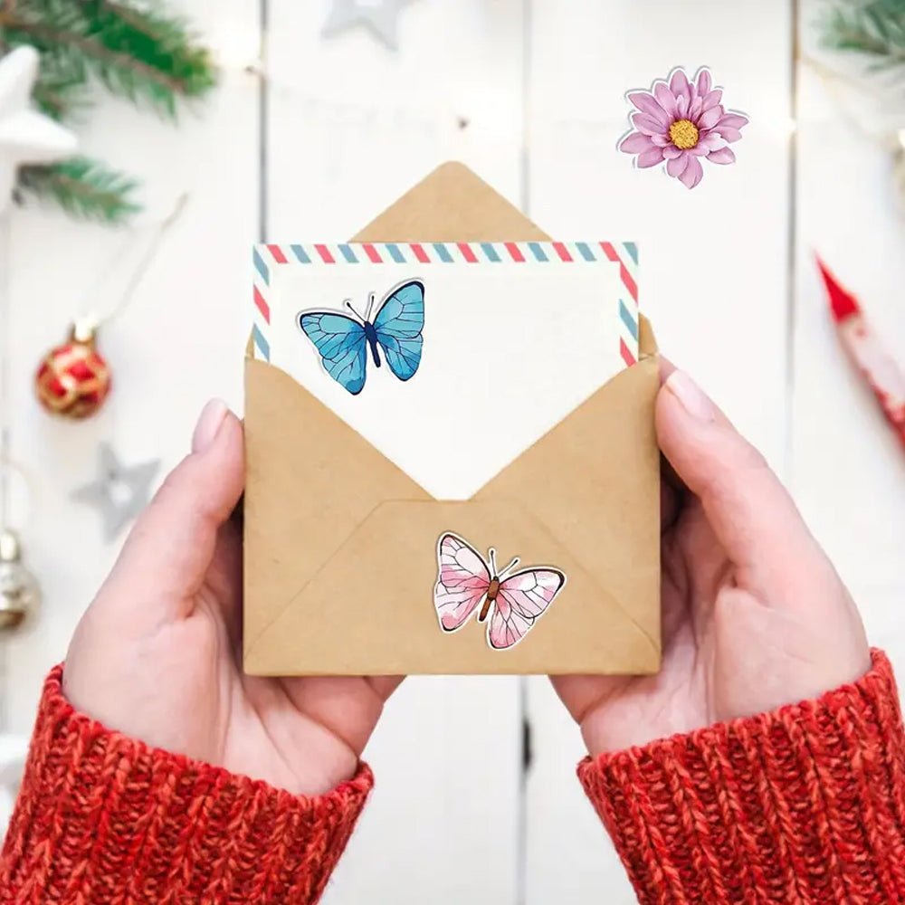 500pcs Bright & Attractive Butterfly &Flower Shaped Gift Wrap Sticker Roll - Kabukis