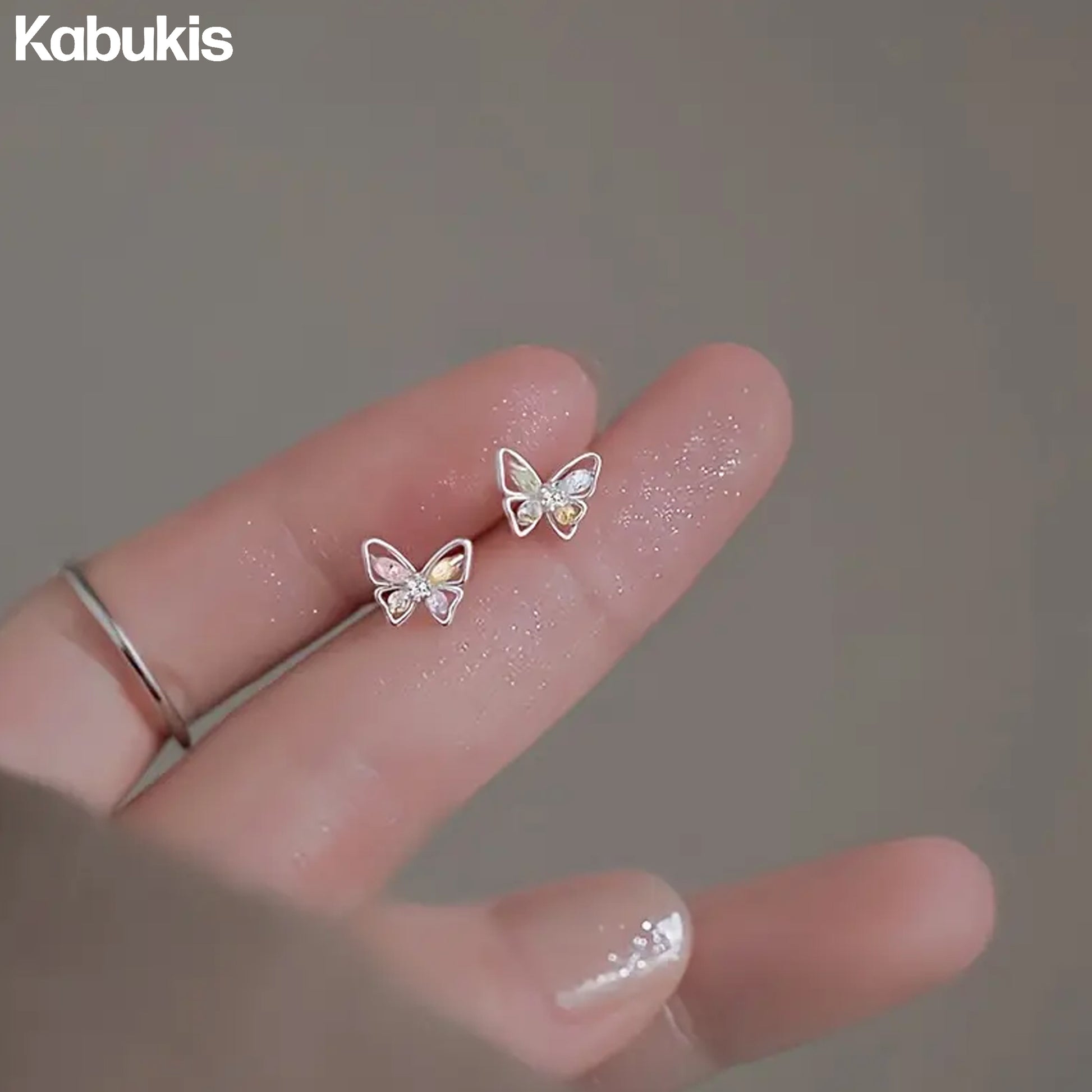 Kabukis Elegant Butterfly Stud Earrings - Korean Style with Rhinestones - Kabukis