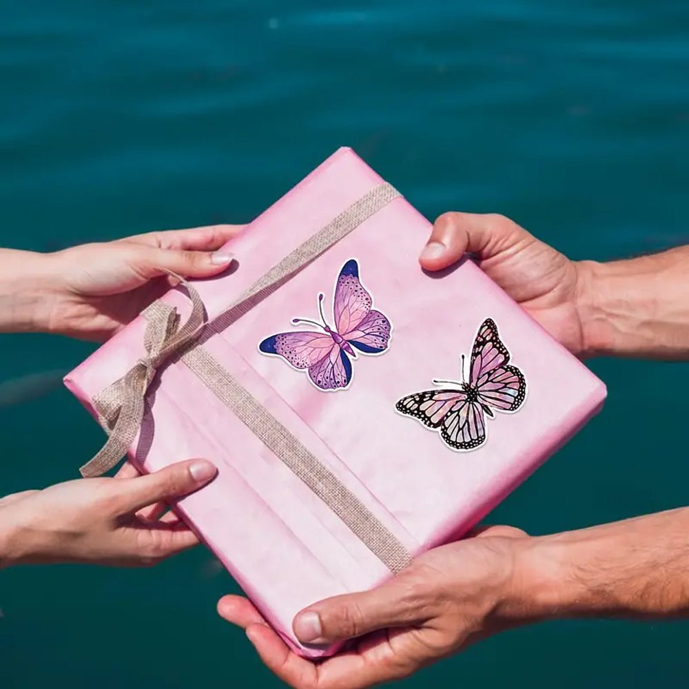 500pcs Bright & Attractive Butterfly &Flower Shaped Gift Wrap Sticker Roll - Kabukis