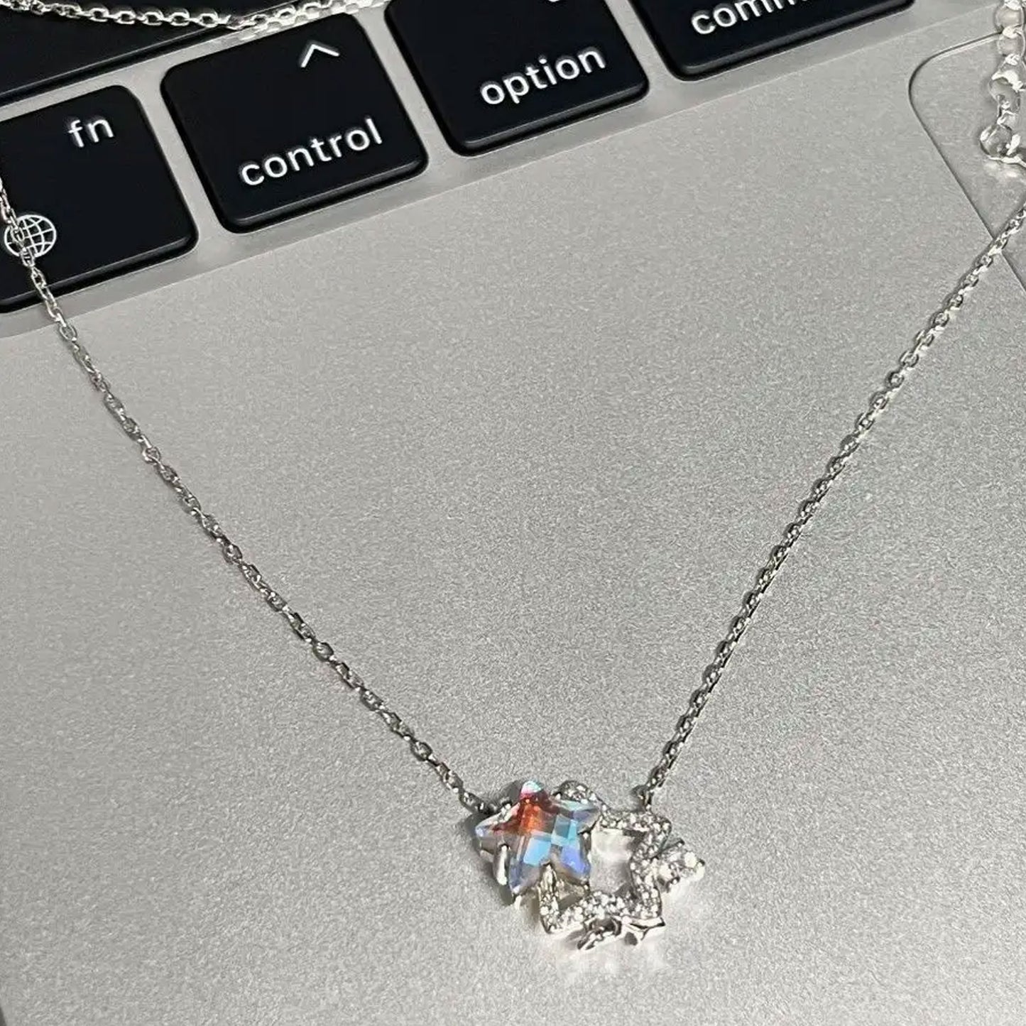 Unique Star Pendant Necklace - Elegant, Sweet & Versatile Gift Piece - Kabukis