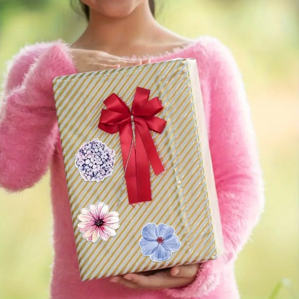 500pcs Bright & Attractive Butterfly &Flower Shaped Gift Wrap Sticker Roll - Kabukis